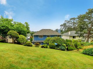 Photo 25: 3880 Mildred St in Saanich: SW Strawberry Vale House for sale (Saanich West)  : MLS®# 844822