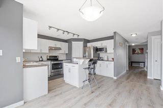 Photo 6: 82 Nordstrom Drive in Winnipeg: Island Lakes Residential for sale (2J)  : MLS®# 202306983