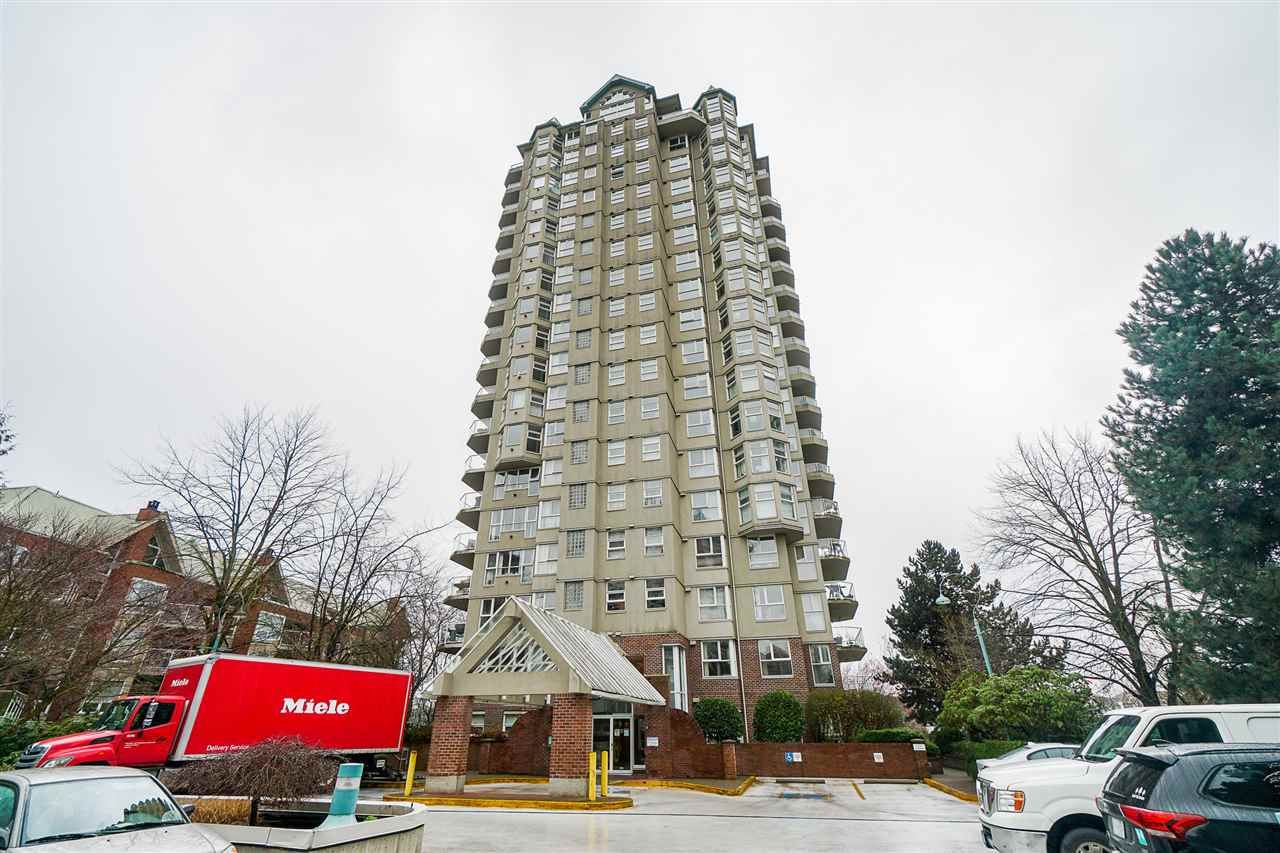Main Photo: 301 1250 QUAYSIDE Drive in New Westminster: Quay Condo for sale in "The Promenade" : MLS®# R2568427