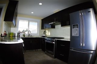Photo 6: 9110 156 Street in Edmonton: Zone 22 House for sale : MLS®# E4334019