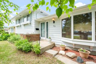 Photo 1: 23 Grover Hills Lane in Winnipeg: Southdale Residential for sale (2H)  : MLS®# 202315736