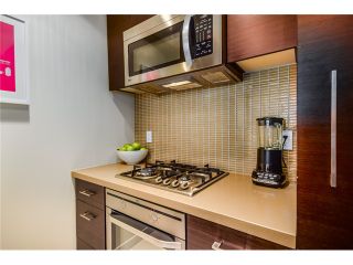 Photo 3: 2207 833 HOMER Street in Vancouver: Downtown VW Condo for sale in "ATELIER" (Vancouver West)  : MLS®# V1056751