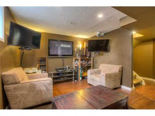 Photo 15: 869 QUEENSLAND Drive SE in CALGARY: Queensland Residential Attached for sale (Calgary)  : MLS®# C3616074