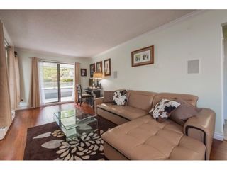 Photo 2: 104 1341 GEORGE Street: White Rock Condo for sale in "Oceanview" (South Surrey White Rock)  : MLS®# R2372643