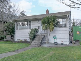 Photo 1: 1354 Bay St in Victoria: Vi Oaklands House for sale : MLS®# 865772