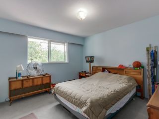 Photo 11: 5190 PARKER Street in Burnaby: Brentwood Park House for sale (Burnaby North)  : MLS®# V1123430
