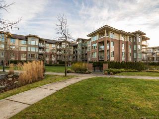 Photo 19: 307 6268 EAGLES Drive in Vancouver: University VW Condo for sale in "Clements Green" (Vancouver West)  : MLS®# V1039789