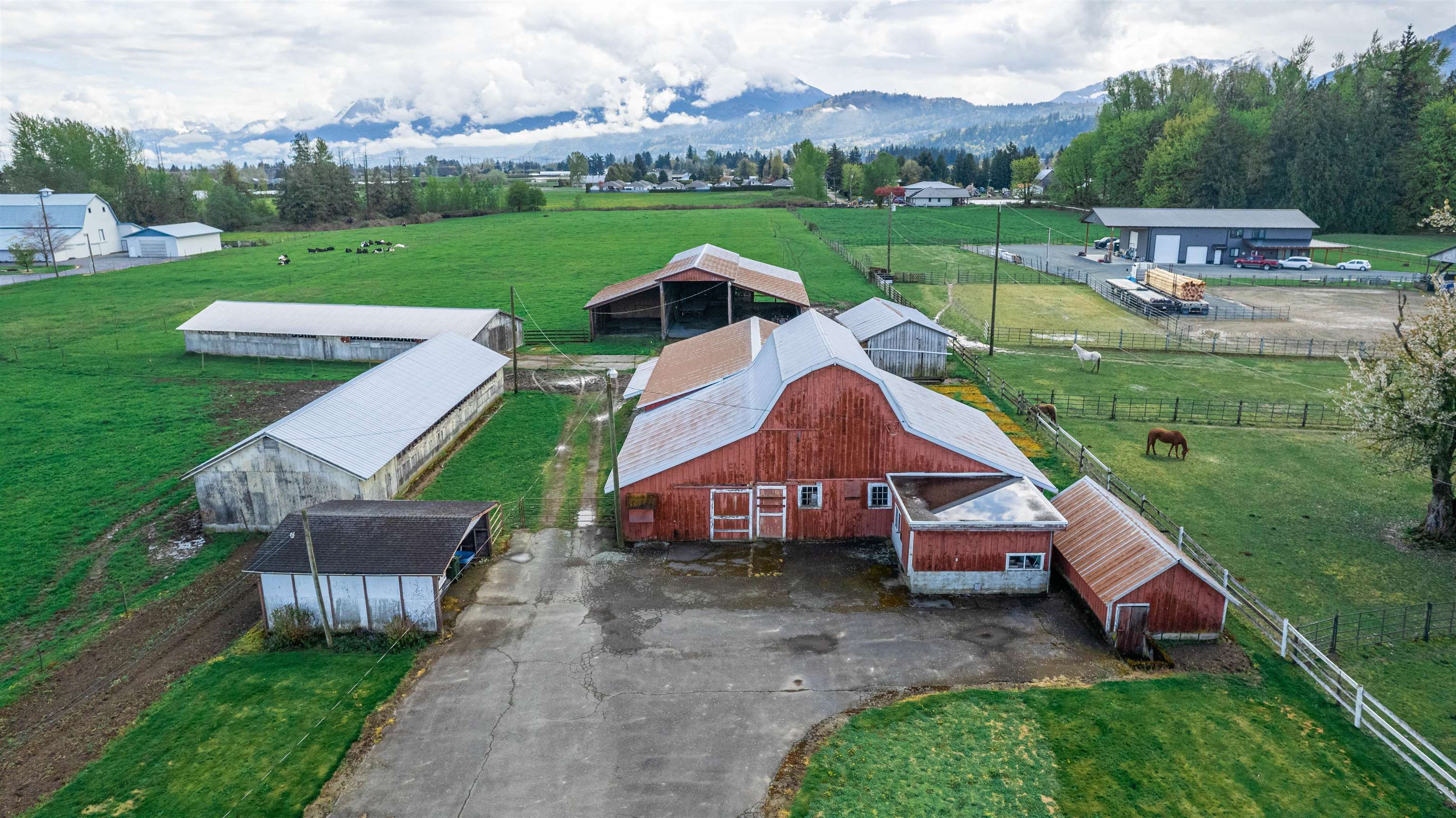 Photo 20: Photos: 6046 UNSWORTH Road in Chilliwack: Vedder S Watson-Promontory House for sale (Sardis)  : MLS®# R2681017