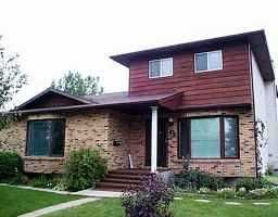 Main Photo: 42 CLOUSTON Drive in WINNIPEG: Transcona Residential for sale (North East Winnipeg)  : MLS®# 2213054