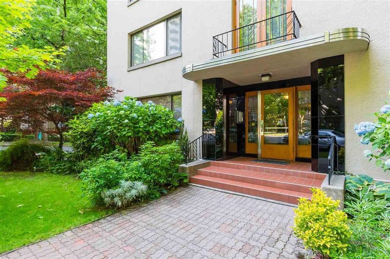 FEATURED LISTING: 204 - 985 JERVIS Street Vancouver
