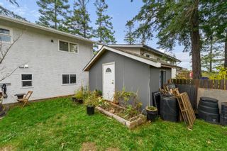 Photo 34: 935 Garthland Rd in Esquimalt: Es Kinsmen Park House for sale : MLS®# 889501