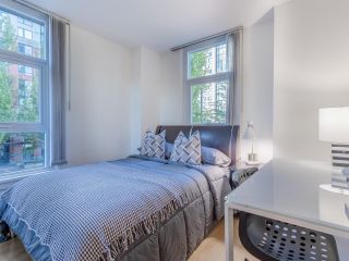 Photo 13: 205 388 DRAKE Street in Vancouver: Yaletown Condo for sale in "Governor's Tower" (Vancouver West)  : MLS®# R2739933