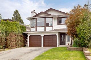 Photo 1: 1950 LANGAN Avenue in Port Coquitlam: Lower Mary Hill House for sale : MLS®# R2586564