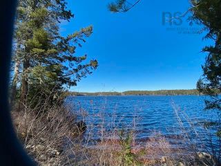 Photo 2: 85 Tri Lake Drive in Labelle: 406-Queens County Residential for sale (South Shore)  : MLS®# 202408504