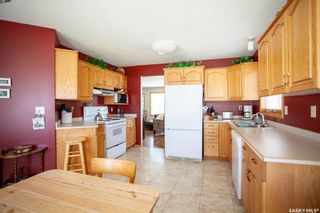 Photo 11: 835 Brabant Crescent in Saskatoon: Lakeridge SA Residential for sale : MLS®# SK929106