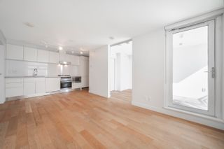 Photo 3: 1709 188 KEEFER Street in Vancouver: Downtown VE Condo for sale (Vancouver East)  : MLS®# R2861147
