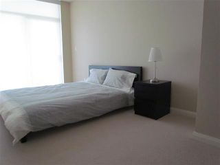 Photo 11: PH 06 888 Carnavon Street in New Westminster: Downtown NW Condo for sale : MLS®# R2435599