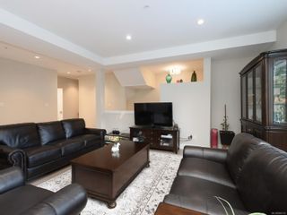 Photo 4: 19 235 Island Hwy in View Royal: VR View Royal Row/Townhouse for sale : MLS®# 856753