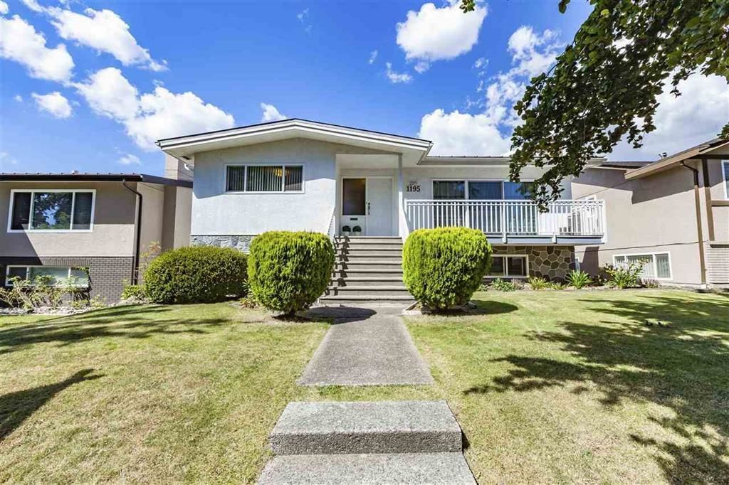 Main Photo: 1195 E 48TH Avenue in Vancouver: Knight House for sale (Vancouver East)  : MLS®# R2843863