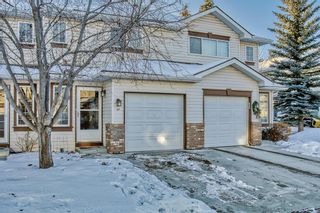 Photo 1: 61 Somervale Park SW in Calgary: Somerset Row/Townhouse for sale : MLS®# A2015213