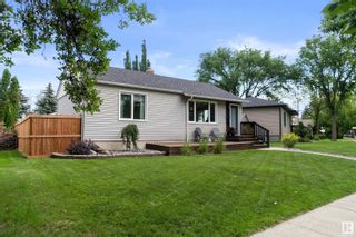 Photo 1: 7608 86 Avenue in Edmonton: Zone 18 House for sale : MLS®# E4351697