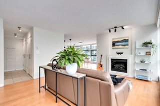 Photo 9: 2303 989 BEATTY Street in Vancouver: Yaletown Condo for sale in "Nova" (Vancouver West)  : MLS®# R2871425