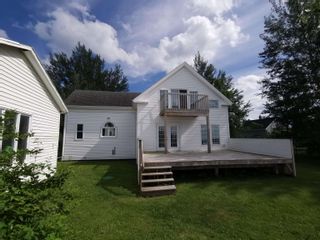 Photo 3: 6347 Highway 215 in Cheverie: Hants County Residential for sale (Annapolis Valley)  : MLS®# 202213805