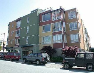 Photo 1: 1680 E 4TH Avenue in Vancouver: Grandview VE Townhouse for sale in "LA CASA" (Vancouver East)  : MLS®# V660606