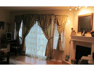 Photo 2: 37 10045 154TH Street in Surrey: Guildford Townhouse for sale in "THE HEATHERTON" (North Surrey)  : MLS®# F1428265