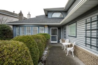 Photo 3: 6733 LONDON Drive in Delta: Holly House for sale (Ladner)  : MLS®# R2745120
