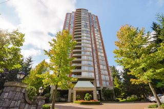 Photo 4: 802 6888 STATION HILL Drive in Burnaby: South Slope Condo for sale (Burnaby South)  : MLS®# R2308226
