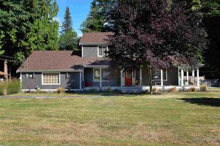 Photo 1: 1080 TIMBERLAND Road: Roberts Creek House for sale in "Heart of Roberts Creek" (Sunshine Coast)  : MLS®# R2107079