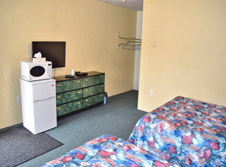 Photo 20: 14 room Motel for sale Vancouver island BC: Commercial for sale : MLS®# 878868