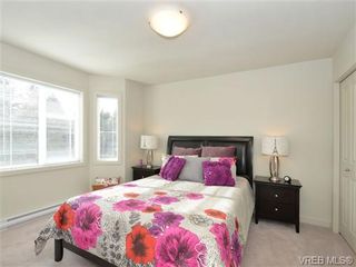 Photo 14: 742 Violet Ave in VICTORIA: SW Marigold Half Duplex for sale (Saanich West)  : MLS®# 692659