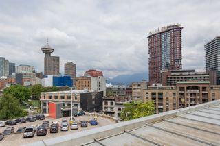 Photo 7: 801 528 BEATTY Street in Vancouver: Downtown VW Condo for sale (Vancouver West)  : MLS®# R2168923