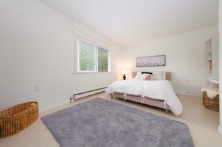 Photo 12: 129 SANDRINGHAM Crescent in North Vancouver: Upper Lonsdale House for sale in "Marlborough Heights" : MLS®# R2787472