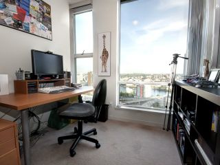 Photo 4: 3205 1008 CAMBIE Street in Vancouver: Yaletown Condo for sale (Vancouver West)  : MLS®# V910319