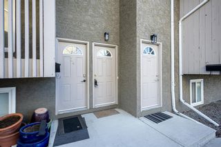 Photo 4: 23 8112 36 Avenue NW in Calgary: Bowness Row/Townhouse for sale : MLS®# A2034576