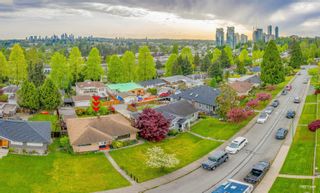Photo 25: 6224 DAWSON Street in Burnaby: Parkcrest House for sale (Burnaby North)  : MLS®# R2750971