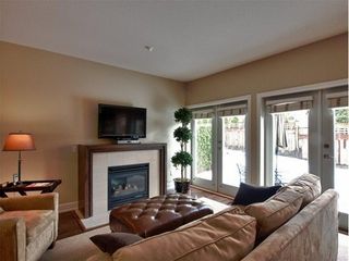 Photo 4: 12 3750 EDGEMONT Blvd in North Vancouver: Home for sale : MLS®# V872866