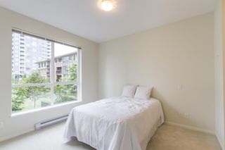 Photo 11: 215-3107 Windsor Gate in Coquitlam: New Horizons Condo for sale : MLS®# R2281672