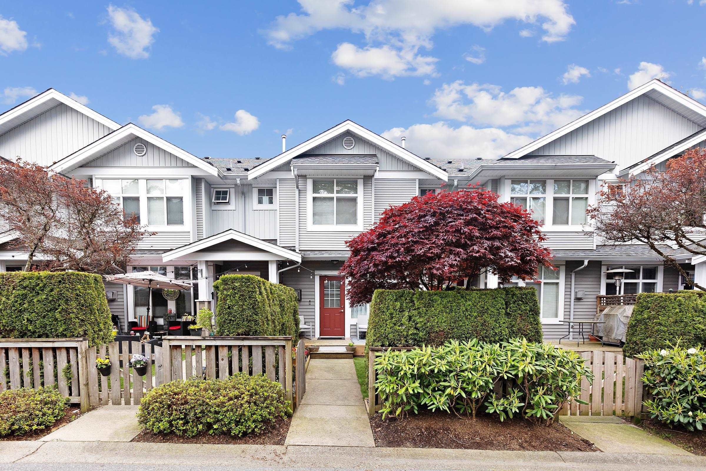Main Photo: 124 20449 66 Avenue in Langley: Willoughby Heights Townhouse for sale in "Natures Landing" : MLS®# R2775855
