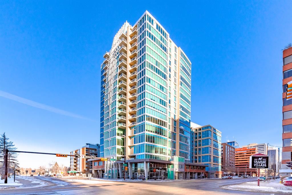 Main Photo: 1806 888 4 Avenue SW in Calgary: Downtown Commercial Core Apartment for sale : MLS®# A2017953