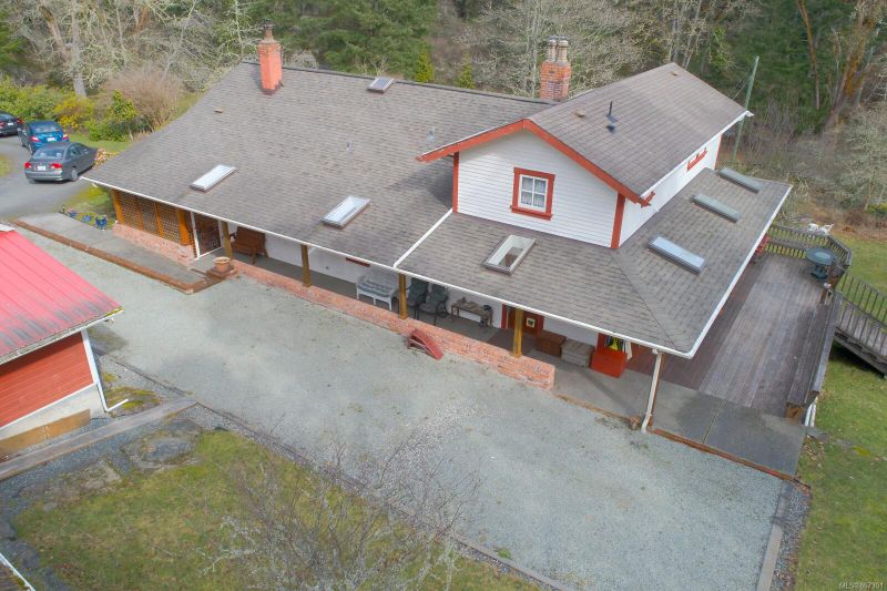 FEATURED LISTING: 5118 Old West Saanich Rd Saanich