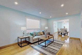 Photo 2: 377 Manhattan Drive in Markham: Markville House (2-Storey) for lease : MLS®# N5682397