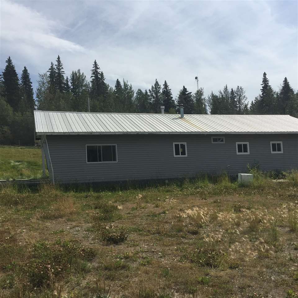 Photo 8: Photos: 14362 RED CREEK Road in Fort St. John: Fort St. John - Rural W 100th Manufactured Home for sale in "RED CREEK ROAD" (Fort St. John (Zone 60))  : MLS®# R2483628