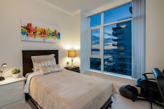 Photo 24: 402 185 VICTORY SHIP Way in North Vancouver: Lower Lonsdale Condo for sale in "Cascade at the Pier" : MLS®# R2815266