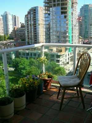 Photo 4: 1202 1500 HOWE ST in Vancouver: False Creek North Condo for sale in "THE DISCOVERY" (Vancouver West)  : MLS®# V602479