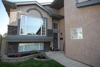 Photo 3: 23 Harbours End Cove in Winnipeg: Island Lakes Residential for sale (2J)  : MLS®# 202220436