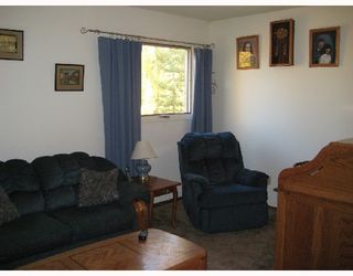 Photo 5: 8880 ANGUS RD in Prince_George: Blackwater House for sale (PG Rural West (Zone 77))  : MLS®# N187396